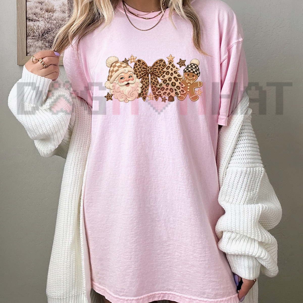 Retro Leopard Gingerbread Bow Holiday Tree Graphic T-Shirt
