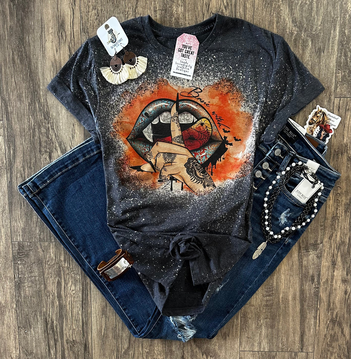 Basic Witch | Fall Vibes Graphic T-Shirt