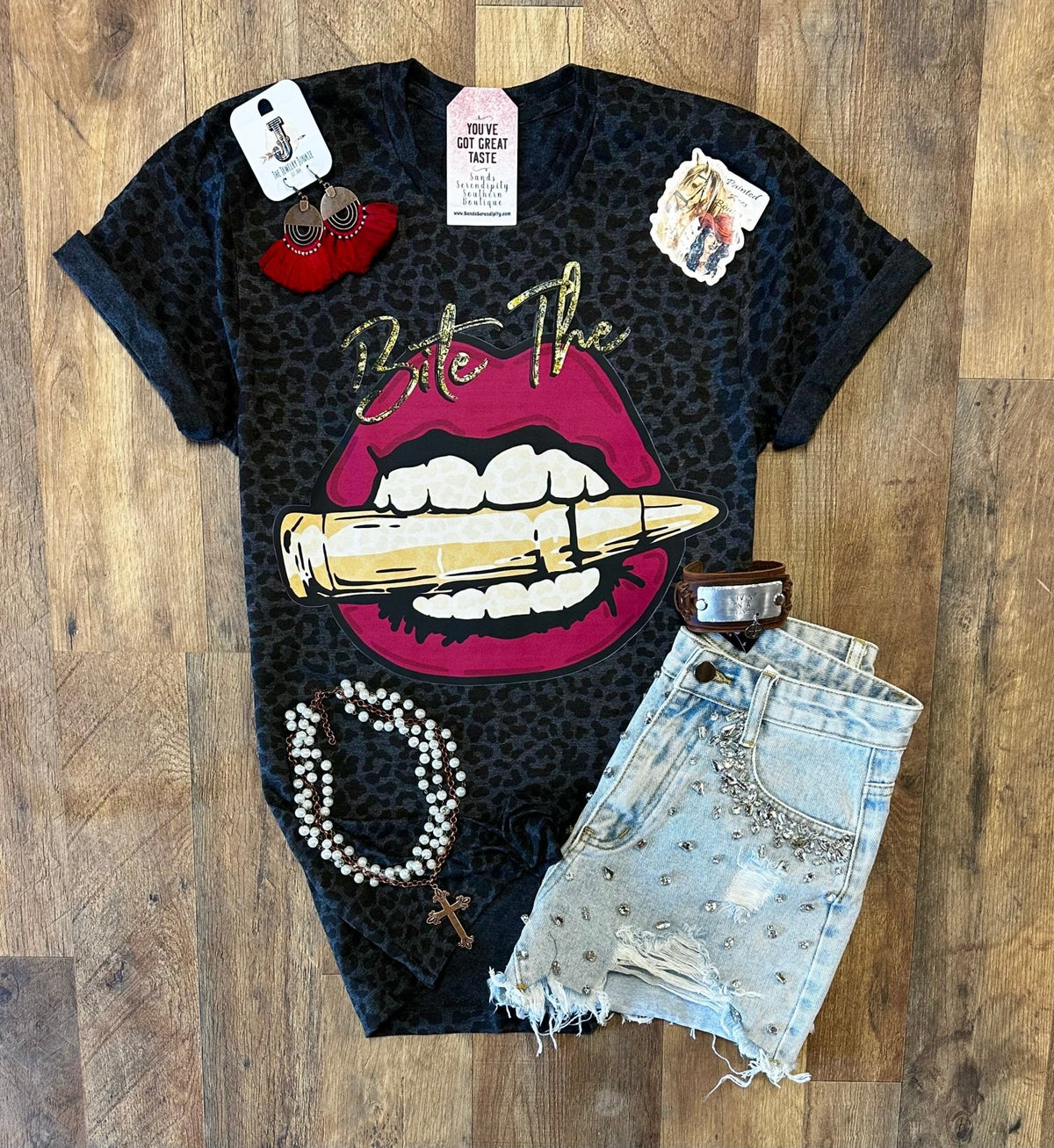 Bite The | Wild West Graphic T-Shirt