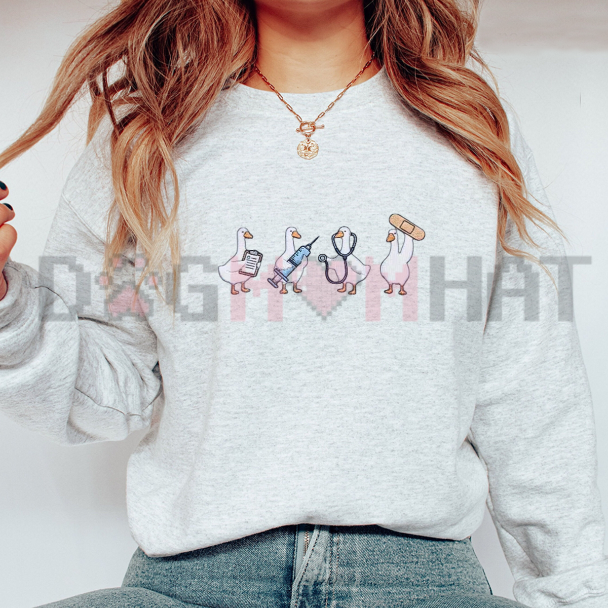 Healthcare Quacker Embroidery Pullover – Nurse Duck Cute Medical Crewneck