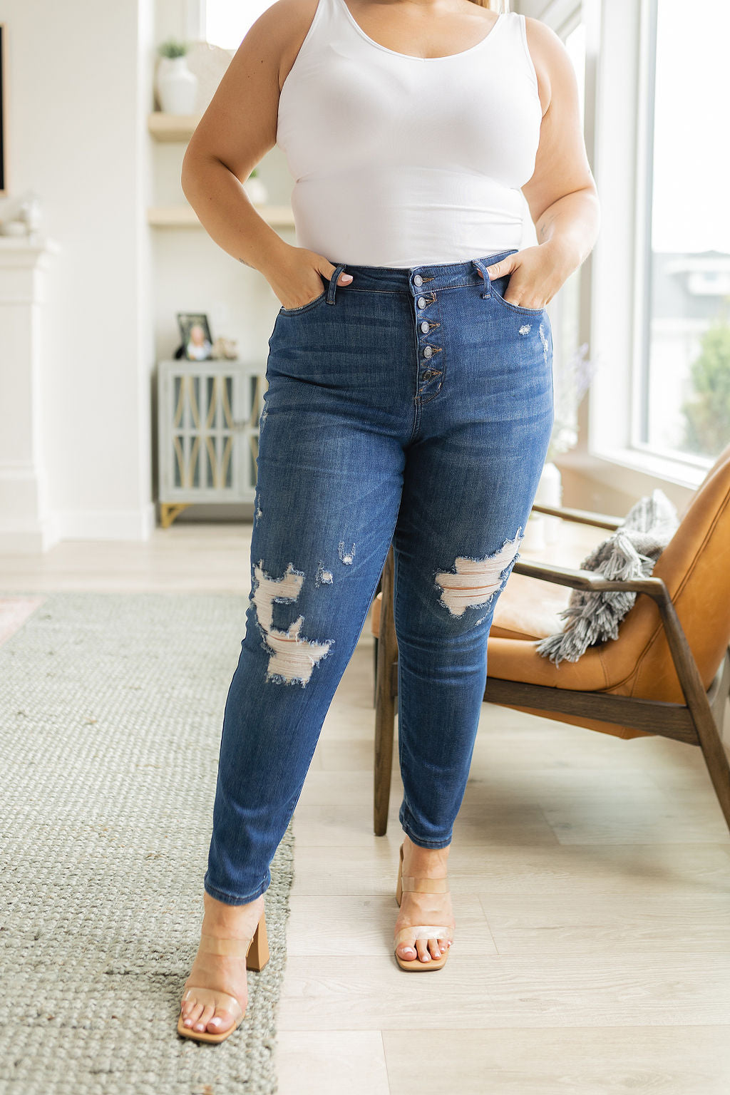 Colt High Rise Button Fly Distressed Judy Blue Boyfriend Jeans