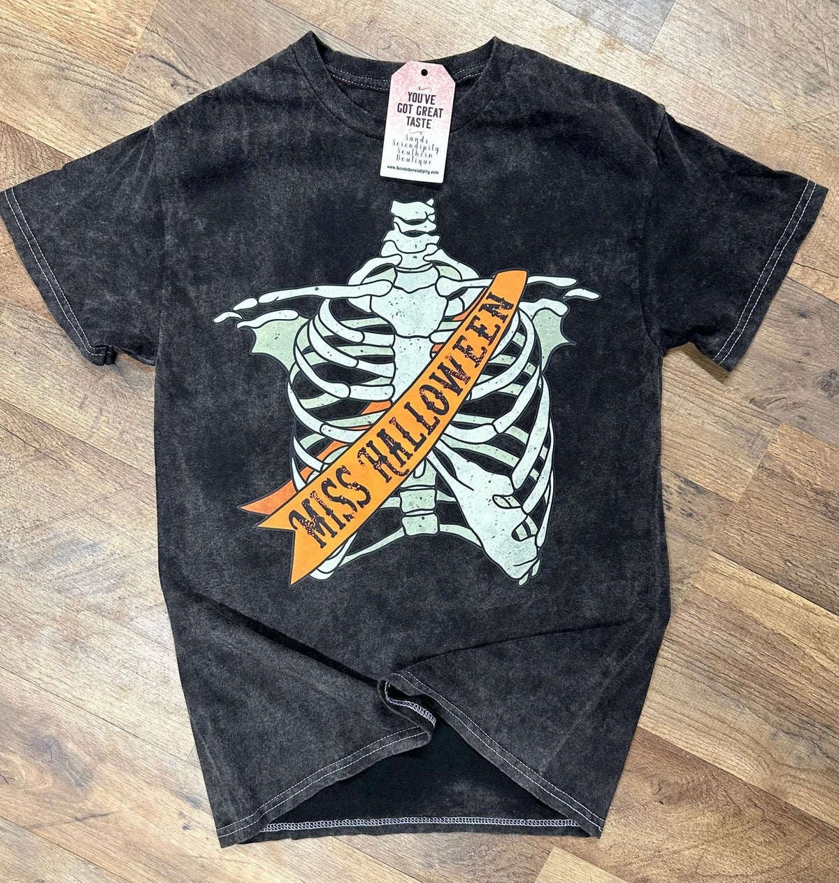 Miss Halloween | Fall Vibes Graphic T-Shirt